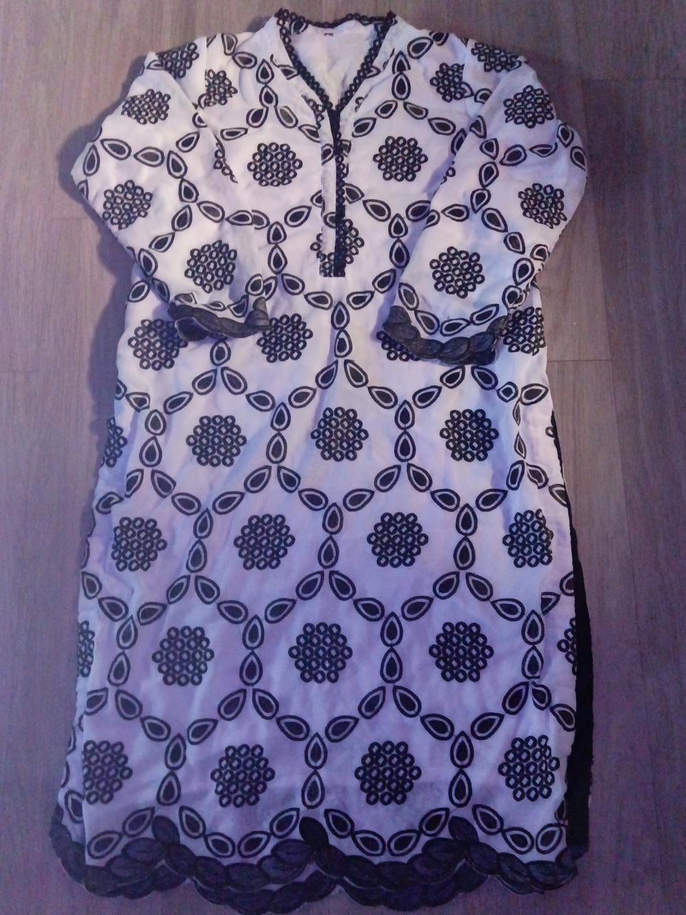 Women’s Black & White Printed Kaftan